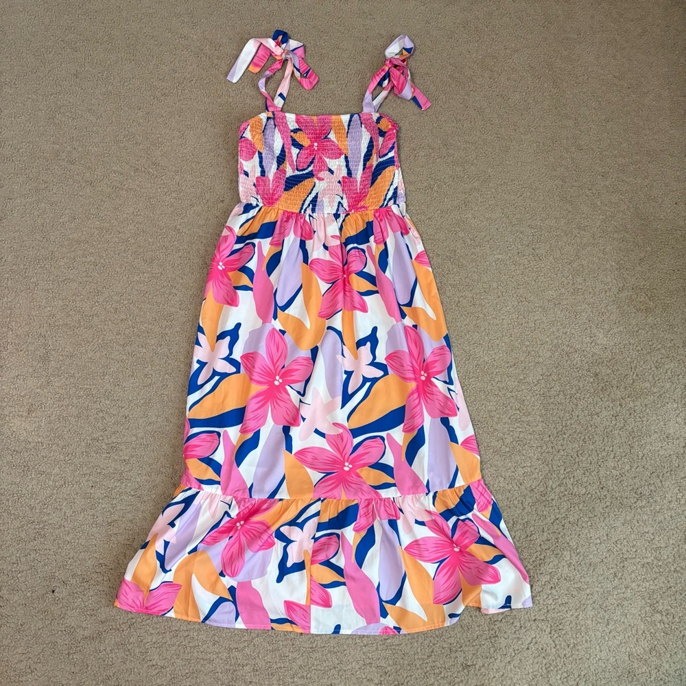 Women’s Floral Tie-Strap Maxi Sundress